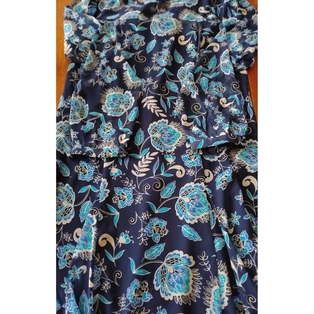 The Limited Women's Sz6 Navy/Teal Floral Long Sleeve Knee Length Lined Dress